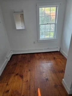3 bed, 1 bath apartment for rent at 49 Central Unit 1, Holliston — photo 4 of 5