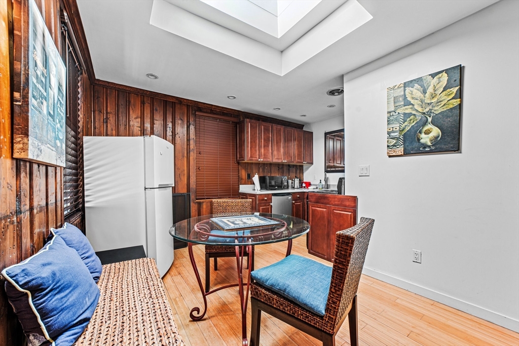 1 bed, 1 bath apartment for rent at 49 Charles St Unit 1, Beacon Hill — photo 4 of 15