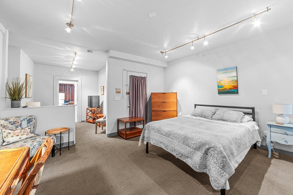 1 bed, 1 bath apartment for rent at 49 Charles St Unit 1, Beacon Hill — photo 15 of 15