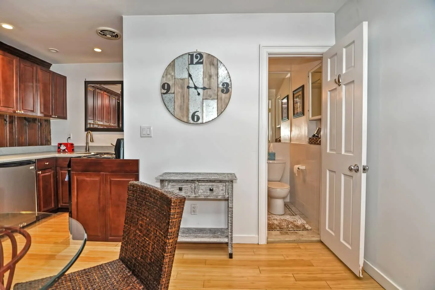 1 bed, 1 bath apartment for rent at 49 Charles St Unit 2, Beacon Hill — photo 6 of 13