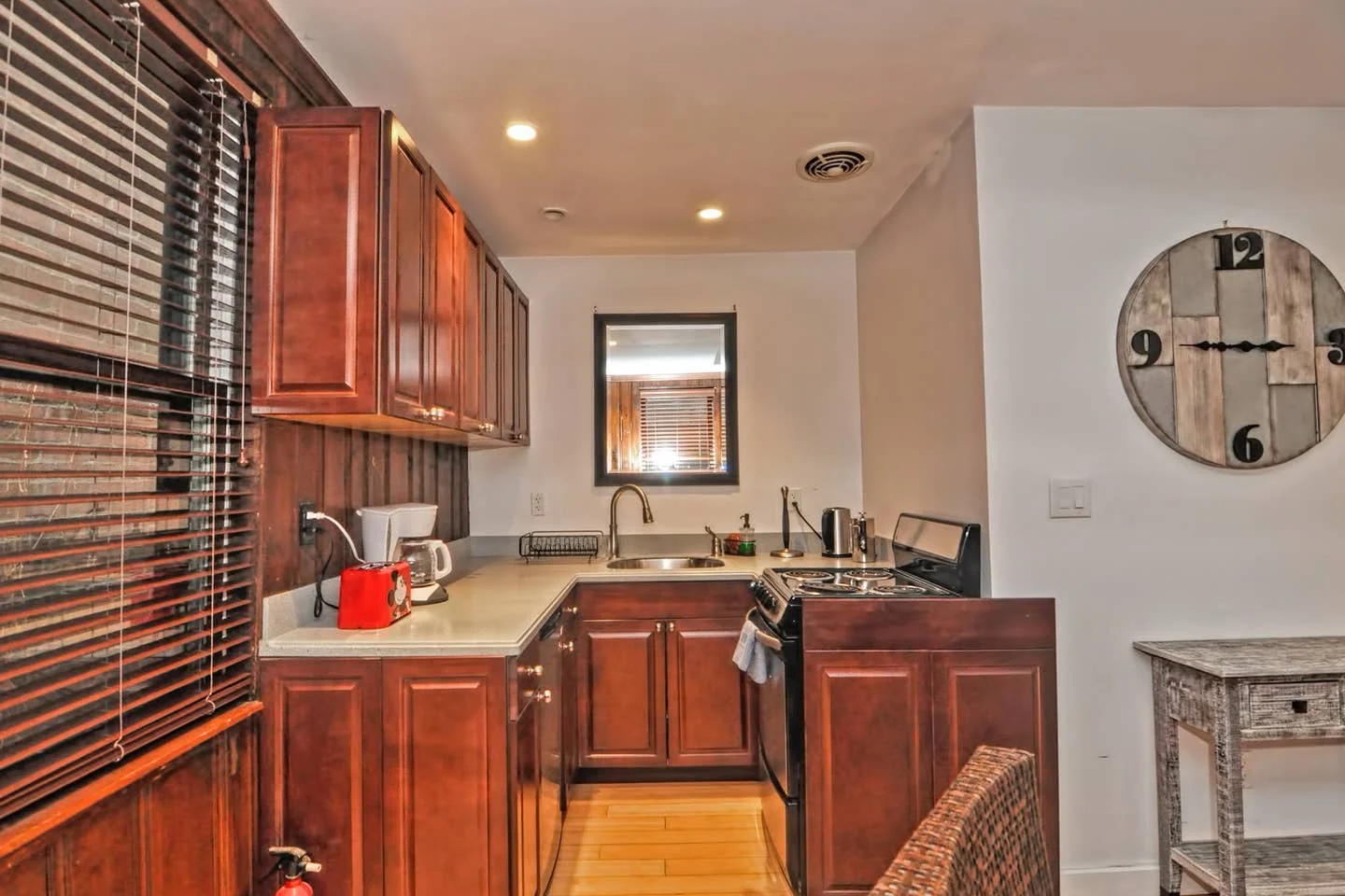 1 bed, 1 bath apartment for rent at 49 Charles St Unit 2, Beacon Hill — photo 3 of 13