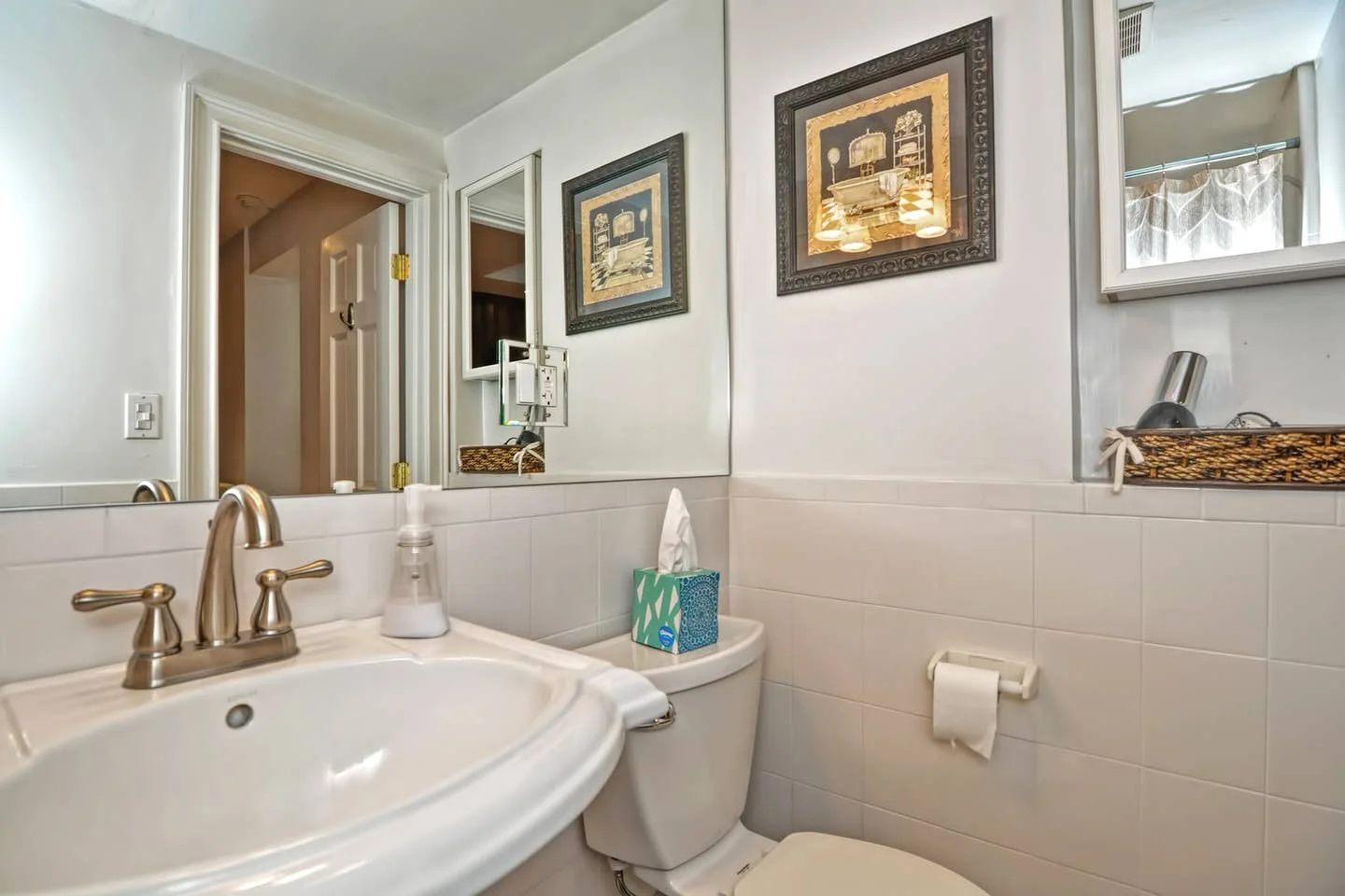 1 bed, 1 bath apartment for rent at 49 Charles St Unit 2, Beacon Hill — photo 12 of 13