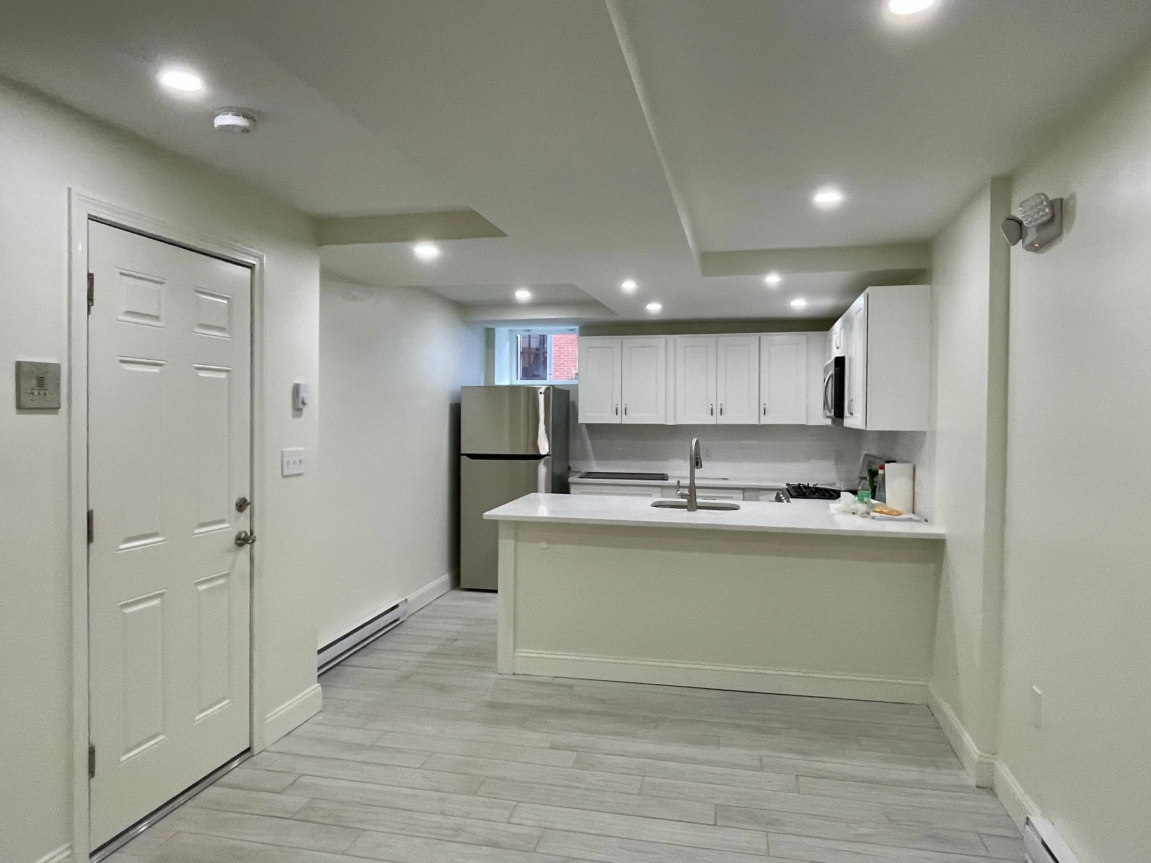 1 bed, 1 bath apartment for rent at 49 Charter St Unit 1, North End — photo 9 of 16