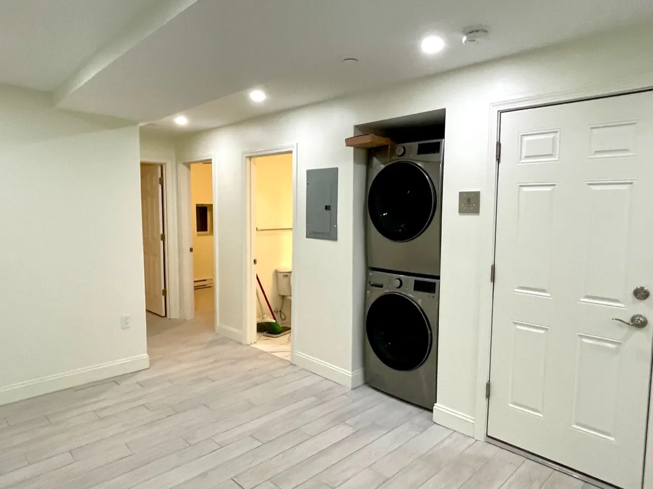 1 bed, 1 bath apartment for rent at 49 Charter St Unit 1, North End — photo 3 of 16