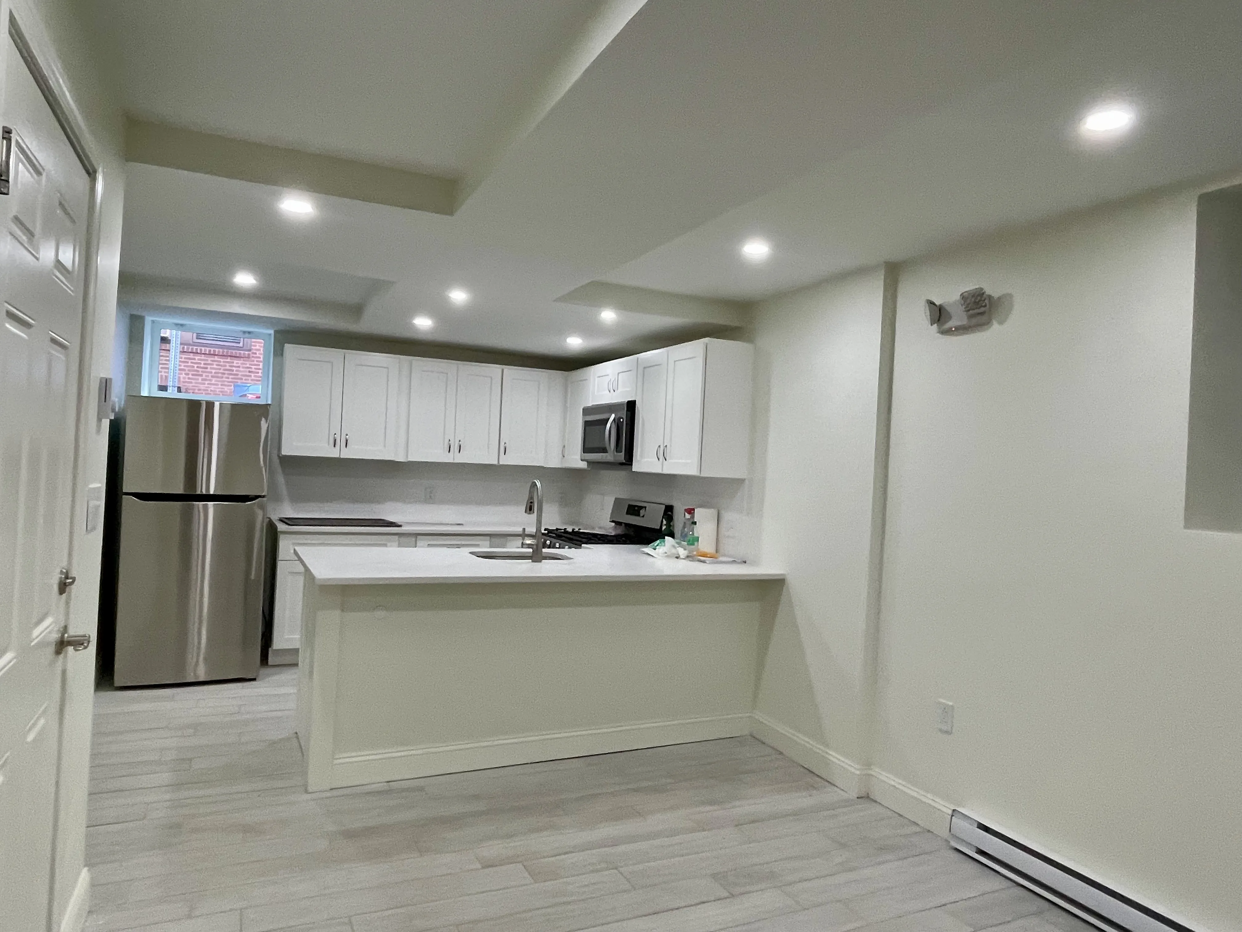 1 bed, 1 bath apartment for rent at 49 Charter St Unit 1, North End — photo 10 of 16
