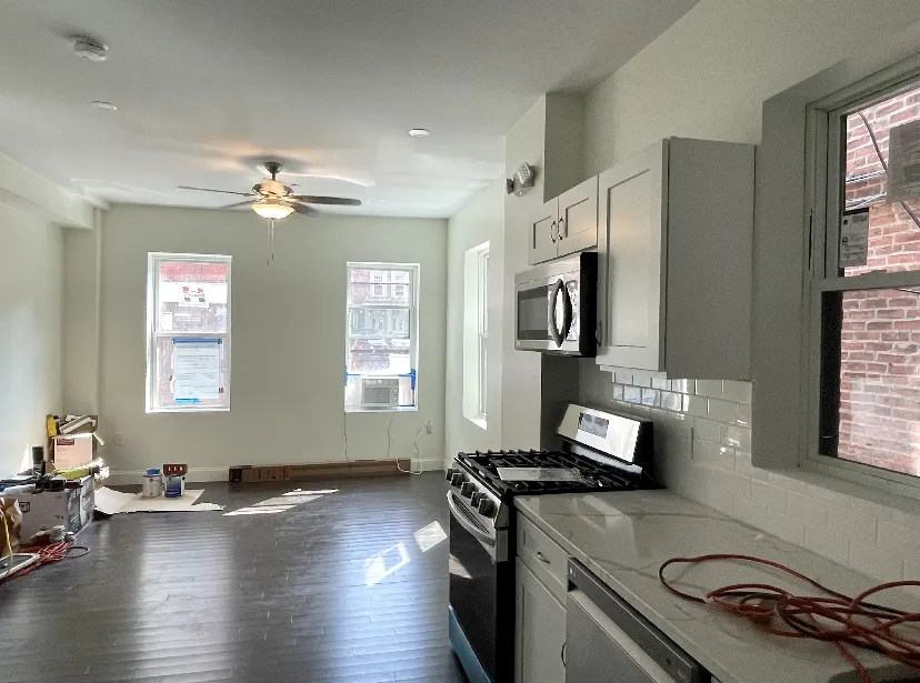 2 bed, 1 bath apartment for rent at 49 Charter St Unit 2A, North End — photo 2 of 6