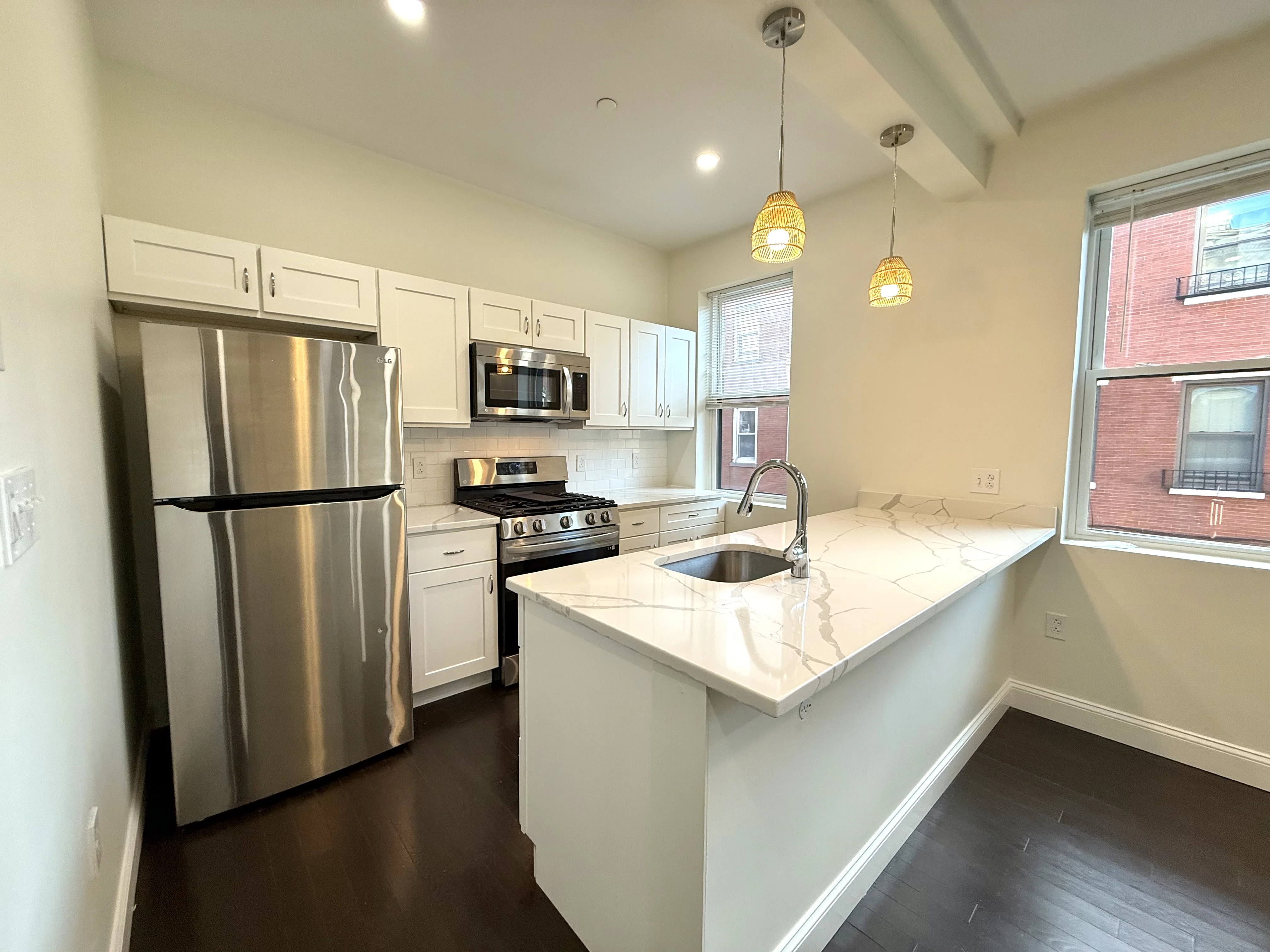 2 bed, 1 bath apartment for rent at 49 Charter St Unit 3A, North End — photo 4 of 15