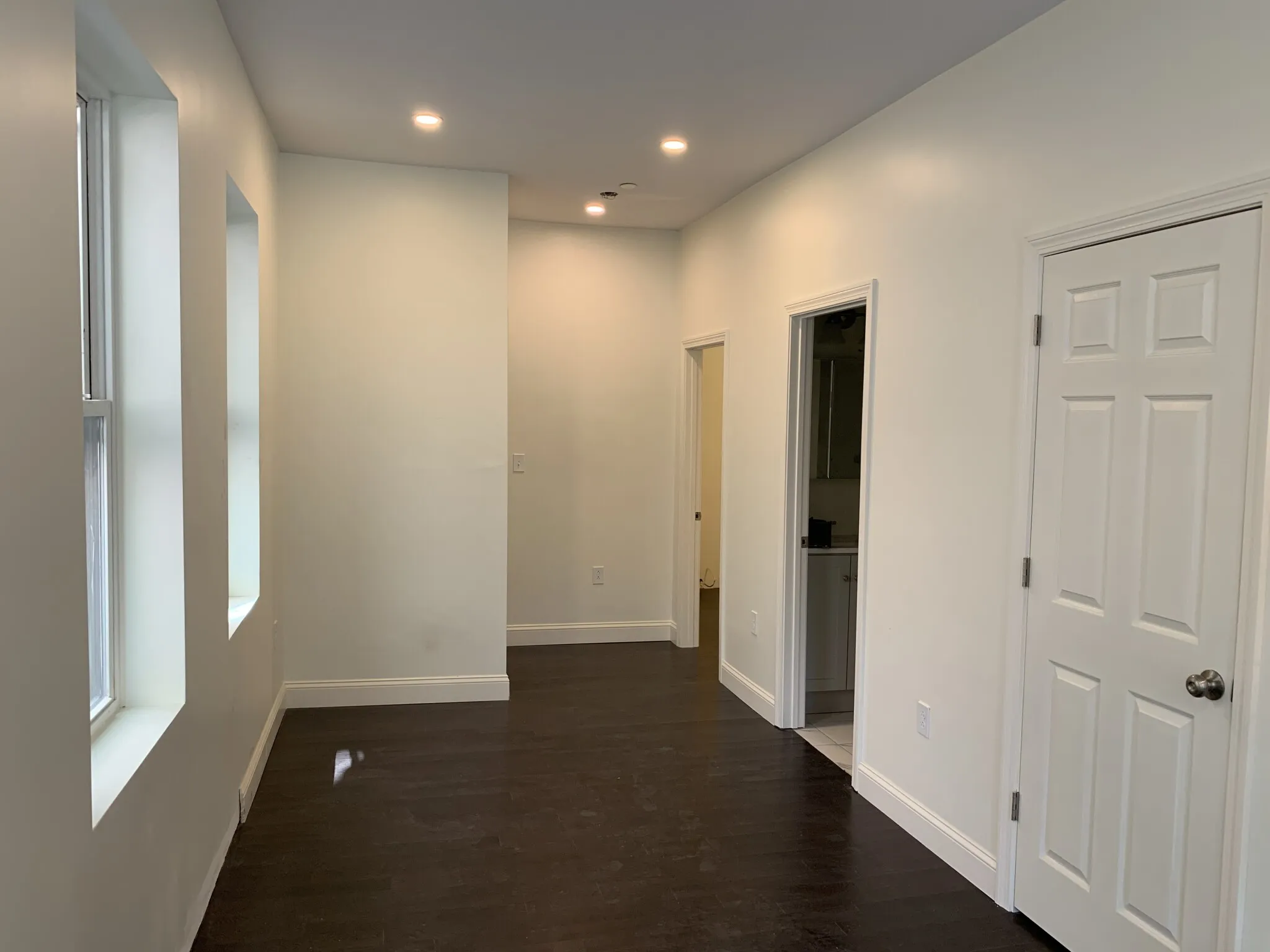 2 bed, 1 bath apartment for rent at 49 Charter St Unit 4A, North End — photo 5 of 9