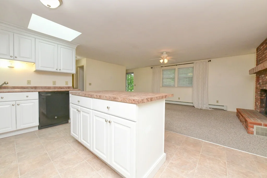 3 bed, 3 bath apartment for rent at 49 Chase Rd, East Sandwich — photo 9 of 41