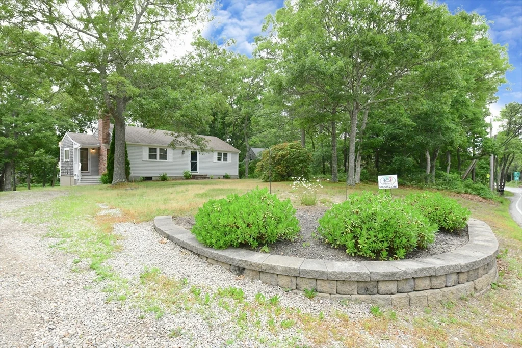 3 bed, 3 bath apartment for rent at 49 Chase Rd, East Sandwich — photo 40 of 41