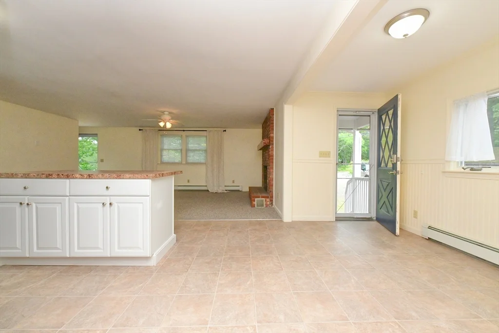 3 bed, 3 bath apartment for rent at 49 Chase Rd, East Sandwich — photo 12 of 41