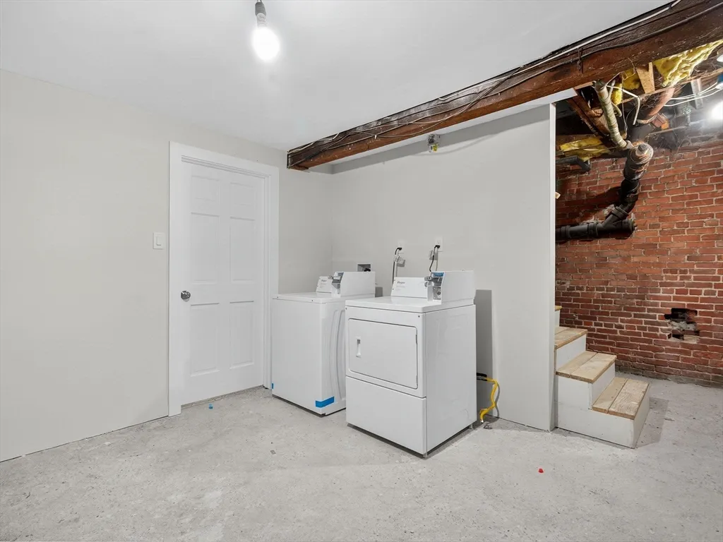 2 bed, 1 bath apartment for rent at 49 Clifton St Unit 49, North Cambridge — photo 9 of 16