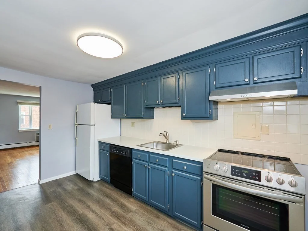 1 bed, 1 bath apartment for rent at 49 Colborne Rd Unit 5, Brighton — photo 2 of 14
