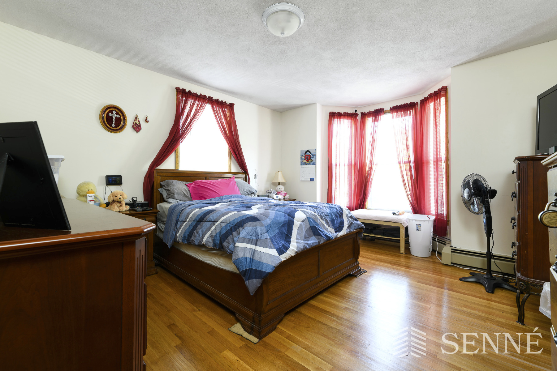 1 bed, 1 bath apartment for rent at 49 Concord Ave Unit 1, Ward Two — photo 4 of 8