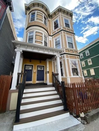 3 bed, 1 bath apartment for rent at 49 Copeland St Unit 1, Roxbury
