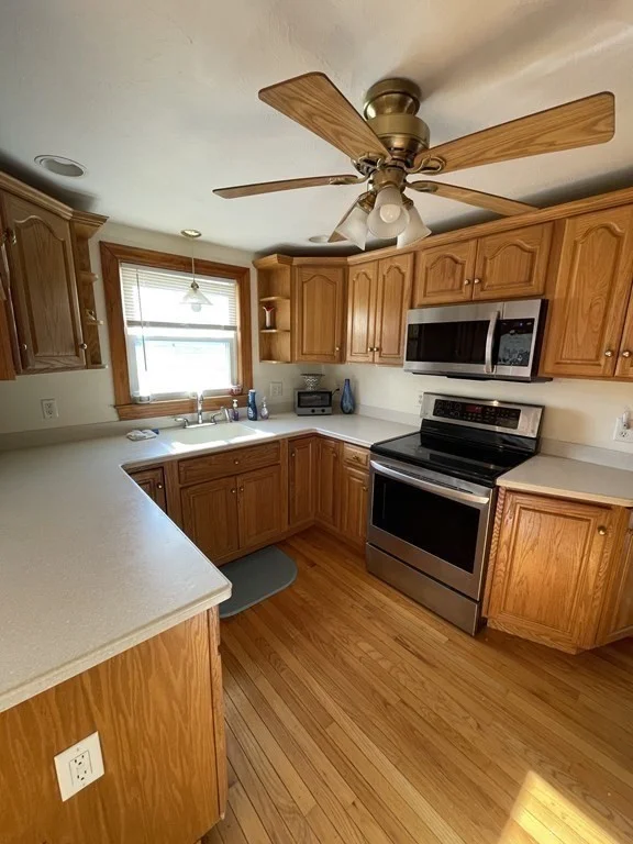 3 bed, 1 bath apartment for rent at 49 Deerfield St Unit SF, Squantum — photo 2 of 14