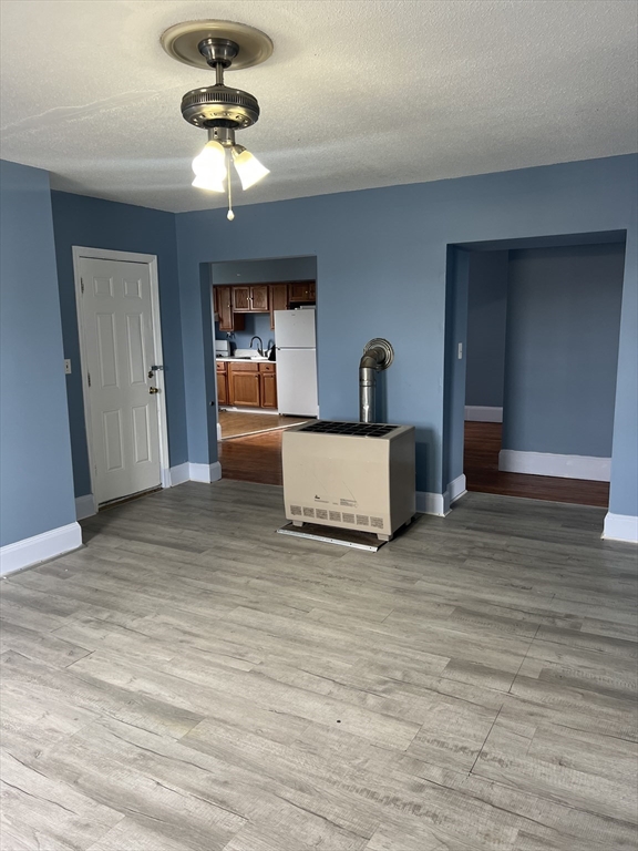 3 bed, 2 bath apartment for rent at 49 Division St Unit 3, South End — photo 4 of 9