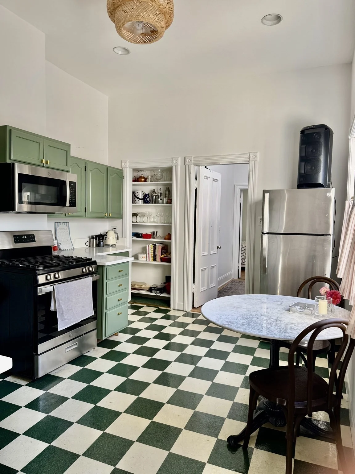 2 bed, 1 bath apartment for rent at 49 Elm St Unit 2, Charlestown — photo 10 of 15