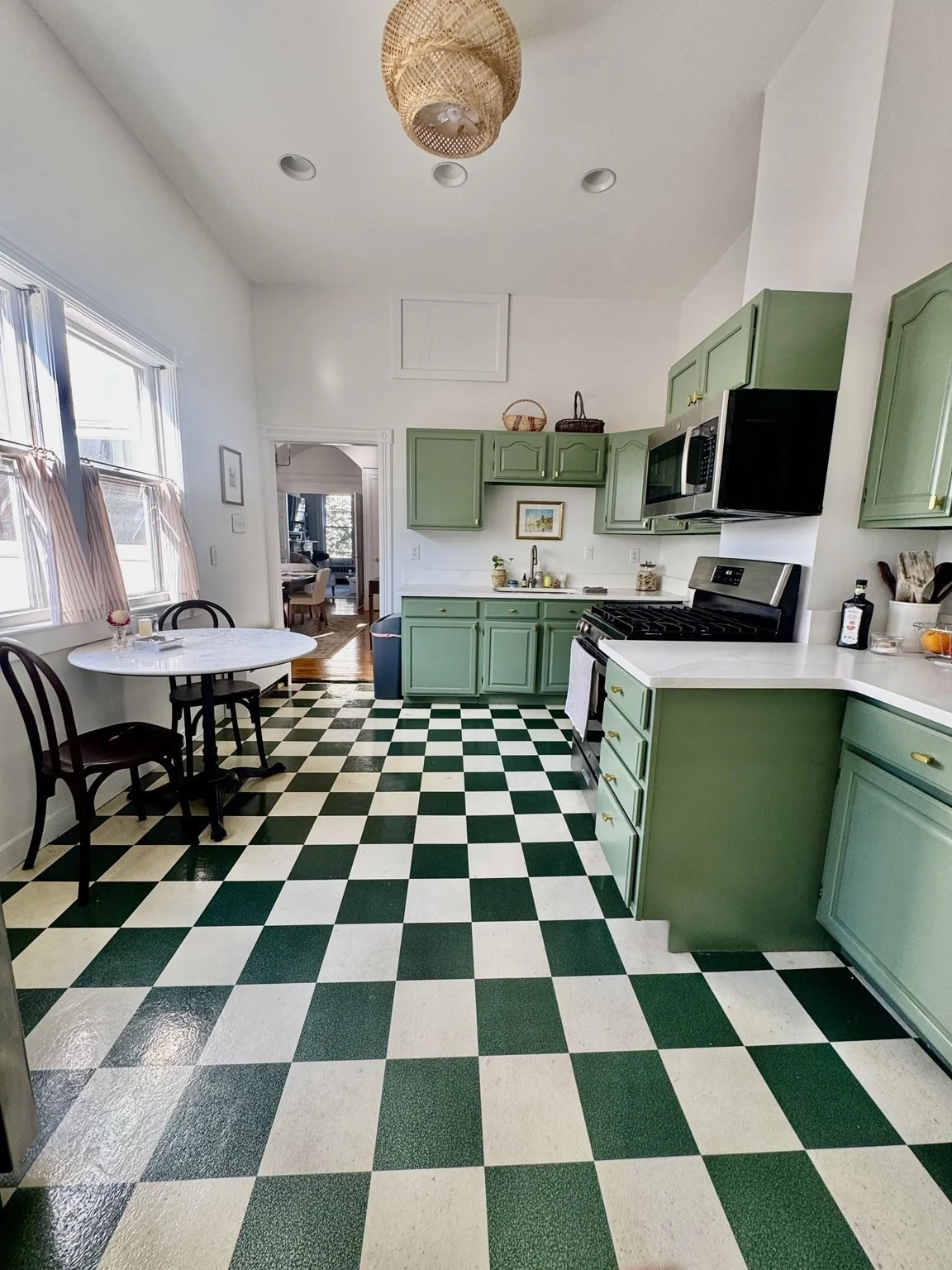 2 bed, 1 bath apartment for rent at 49 Elm St Unit 2, Charlestown — photo 8 of 15