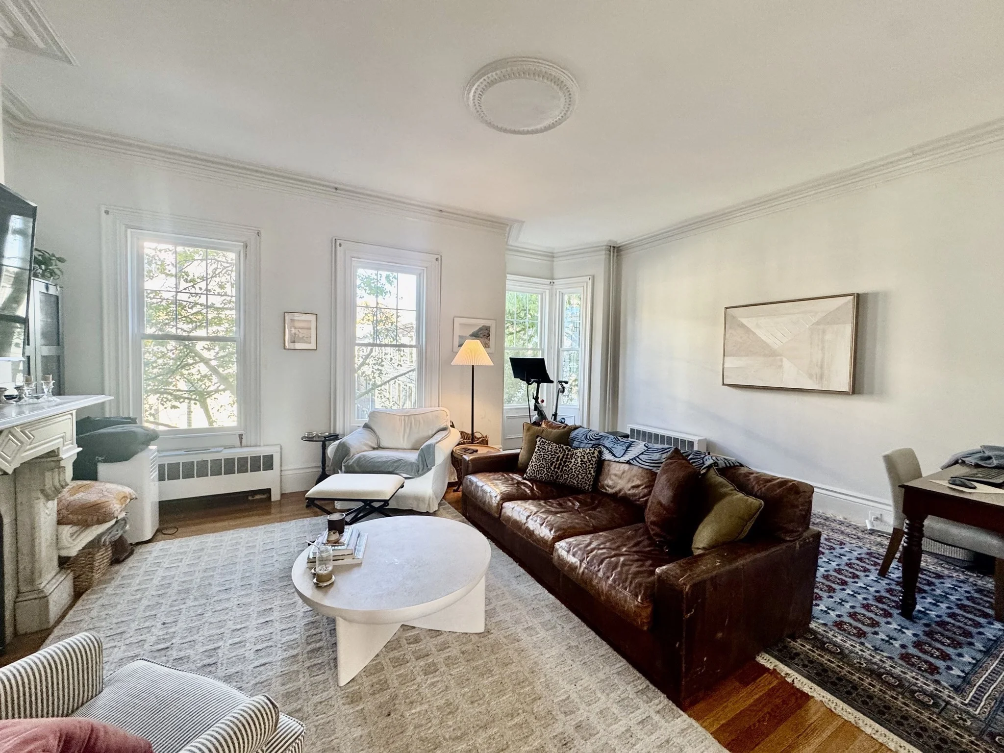 2 bed, 1 bath apartment for rent at 49 Elm St Unit 2, Charlestown — photo 4 of 15