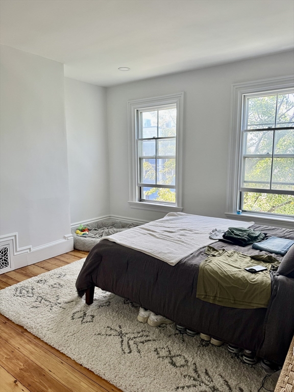 2 bed, 1 bath apartment for rent at 49 Elm St Unit PH-3, Charlestown — photo 5 of 11