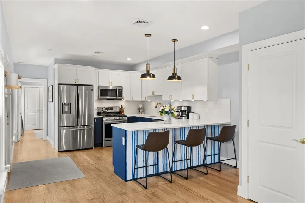 2 bed, 2 bath apartment for rent at 49 Eutaw St Unit 2, Eagle Hill — photo 8 of 31