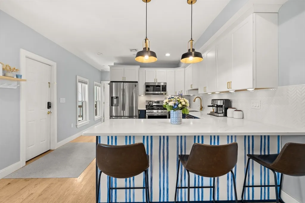 2 bed, 2 bath apartment for rent at 49 Eutaw St Unit 2, Eagle Hill — photo 6 of 31