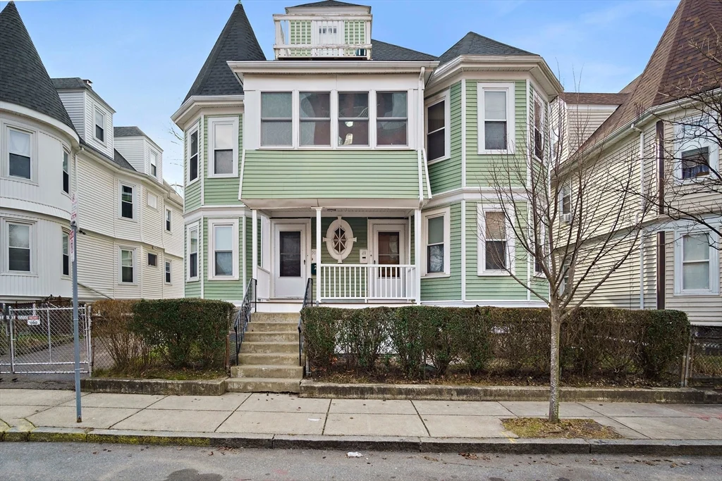 2 bed, 1 bath apartment for rent at 49 Fayston St Unit 1, Dorchester — photo 19 of 23