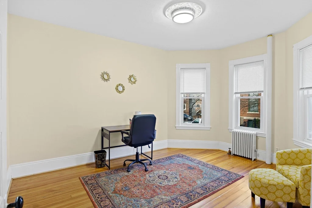 2 bed, 1 bath apartment for rent at 49 Fayston St Unit 1, Dorchester — photo 4 of 23
