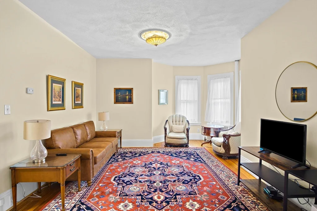 2 bed, 1 bath apartment for rent at 49 Fayston St Unit 1, Dorchester — photo 8 of 23