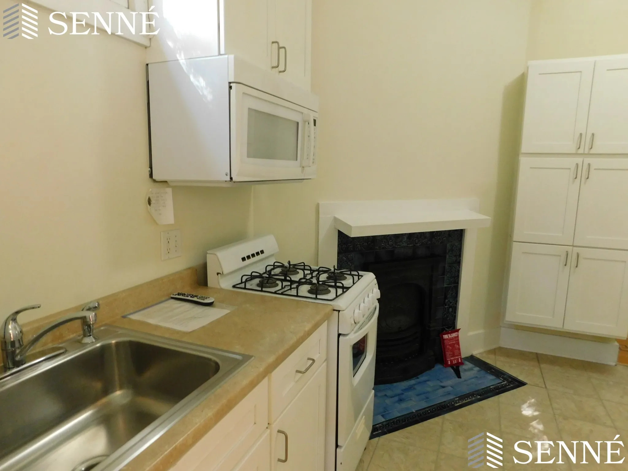 Studio bed, 1 bath apartment for rent at 49 Garfield St Unit 2, Baldwin — photo 5 of 8