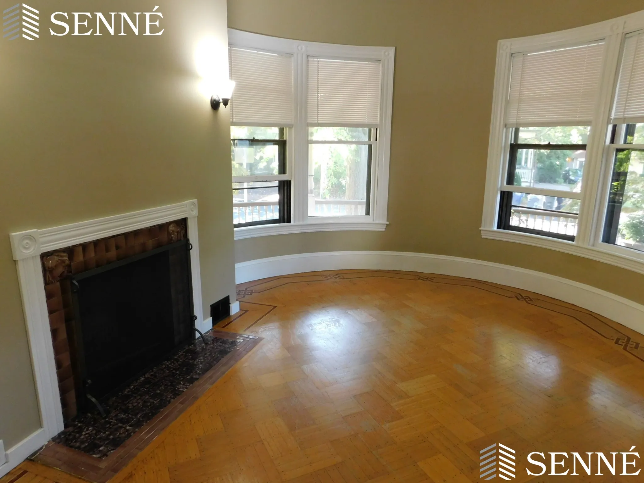 Studio bed, 1 bath apartment for rent at 49 Garfield St Unit 2, Baldwin — photo 2 of 8