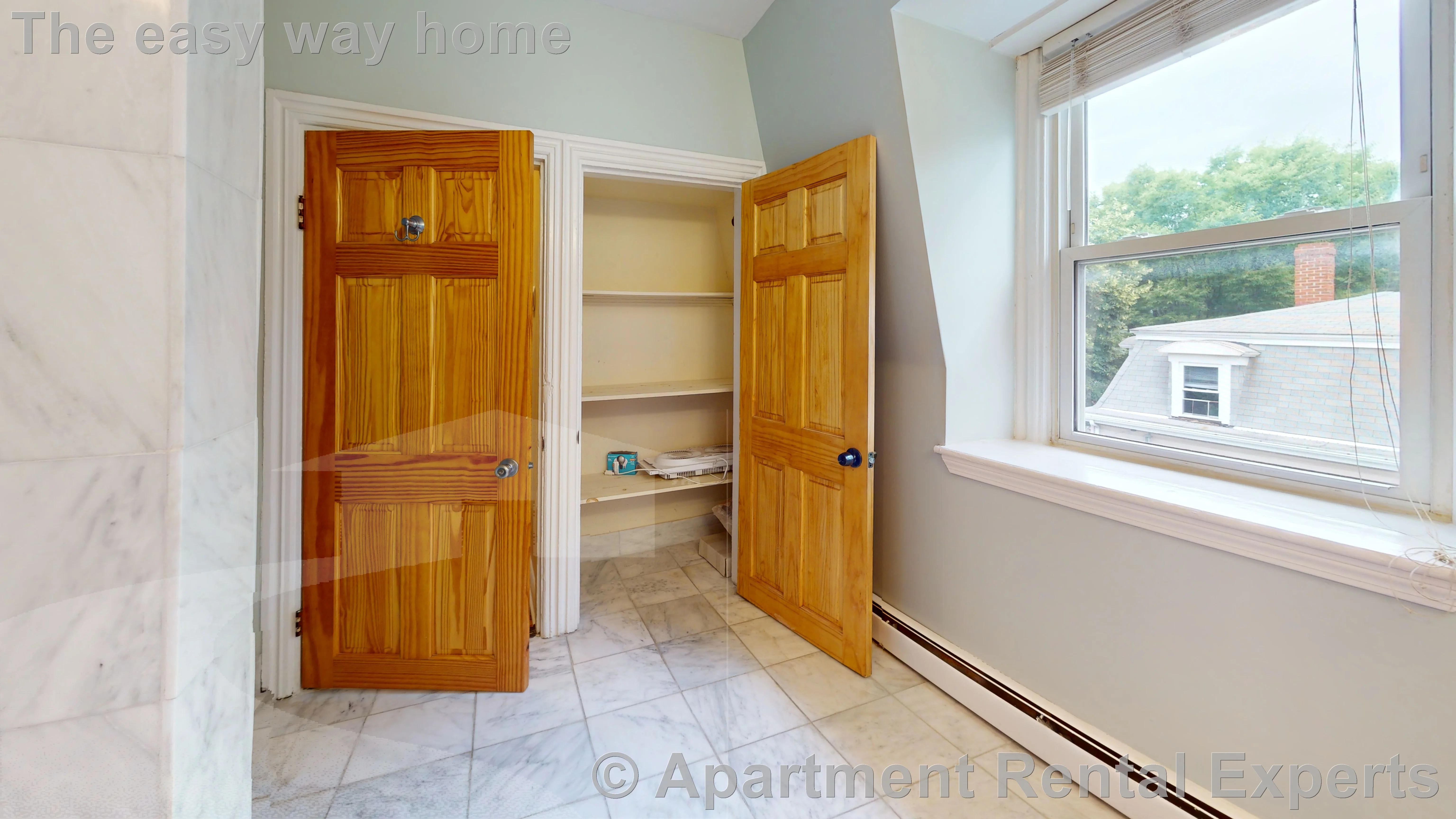 4 bed, 2 bath apartment for rent at 49 Glenwood Rd, Magoun Square — photo 3 of 13