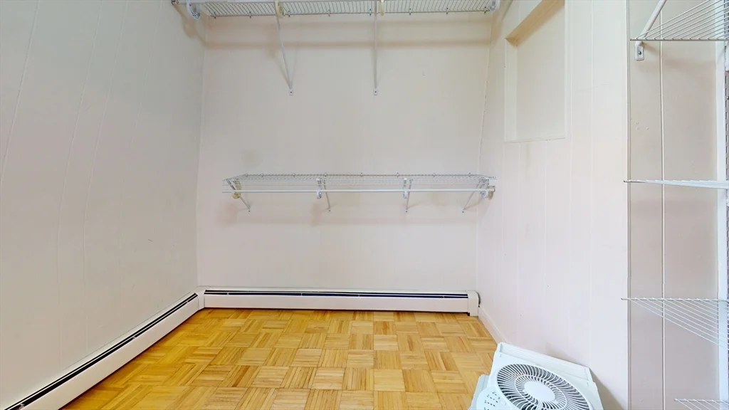 4 bed, 2 bath apartment for rent at 49 Glenwood Unit 2, Magoun Square — photo 12 of 13