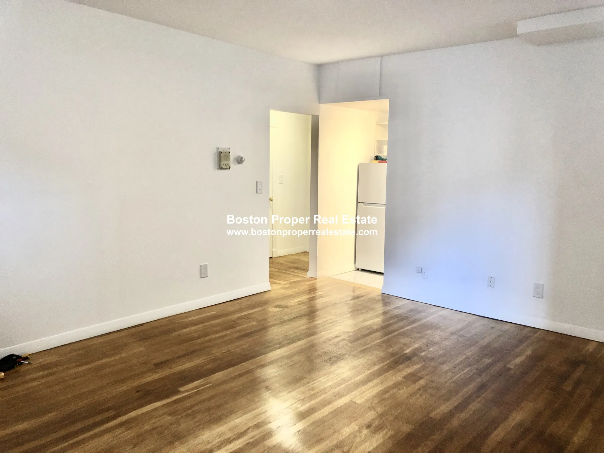 1 bed, 1 bath apartment for rent at 49 Gloucester St Unit 2, Back Bay — photo 4 of 10