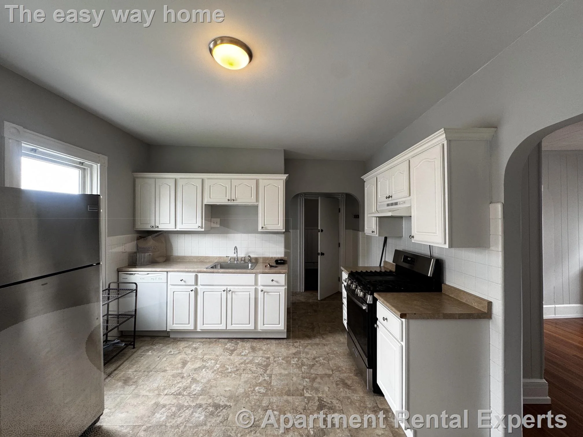 1 bed, 1 bath apartment for rent at 49 Granville Ave Unit 2, Tufts — photo 1 of 12
