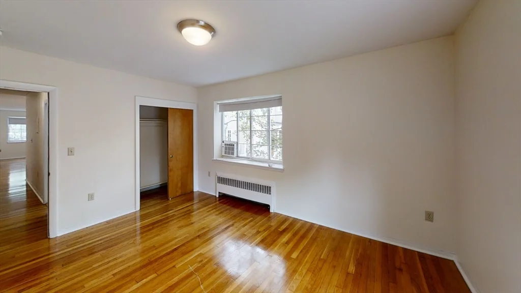 2 bed, 1 bath apartment for rent at 49 Green Unit 5, Coolidge Corner — photo 2 of 12