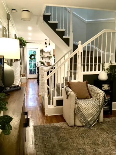 3 bed, 2 bath apartment for rent at 49 Greenwich St Unit 1, South End — photo 3 of 6
