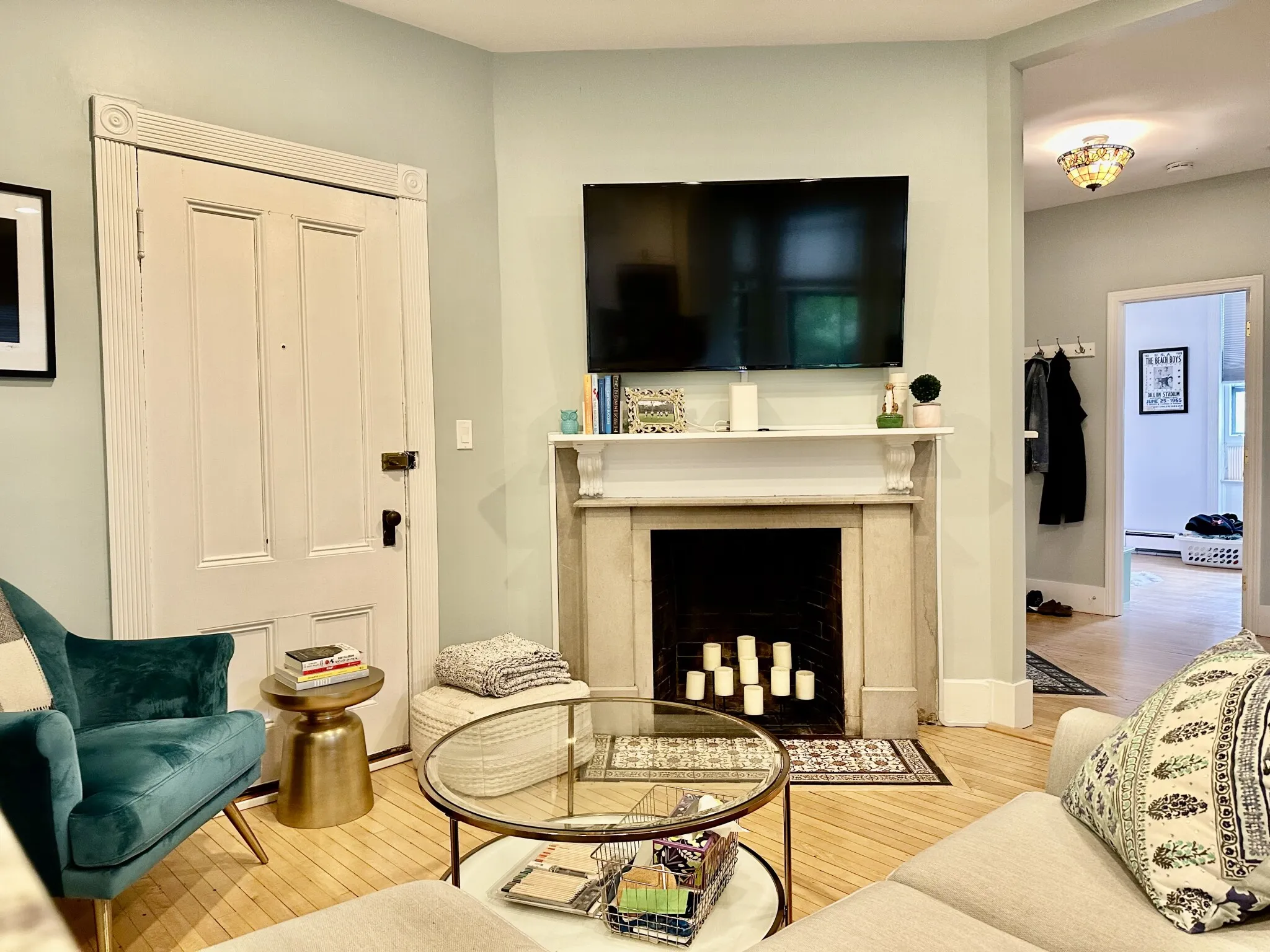 2 bed, 1 bath apartment for rent at 49 Grove St Unit 4, Auburndale