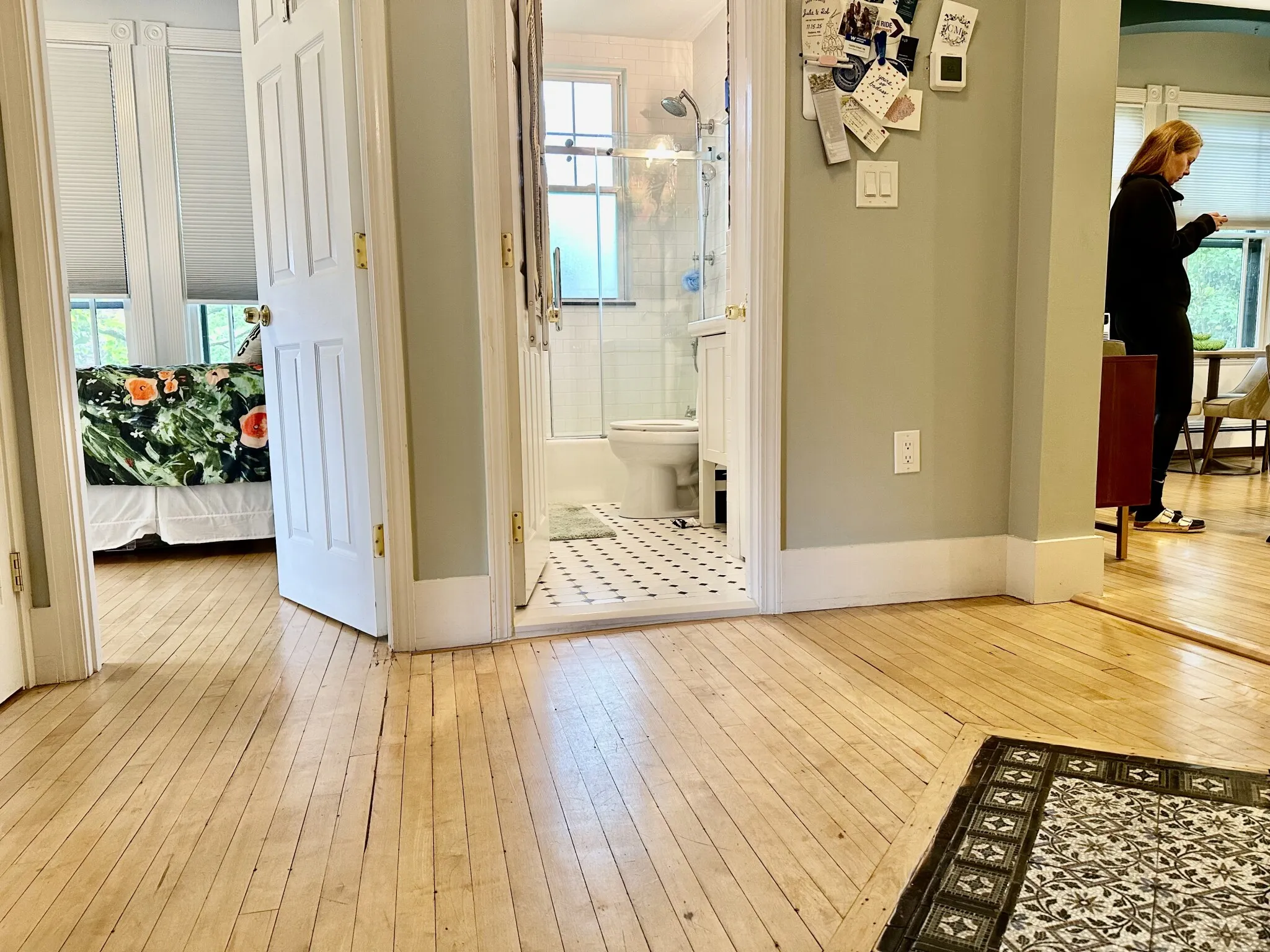 2 bed, 1 bath apartment for rent at 49 Grove St Unit 4, Auburndale — photo 3 of 20