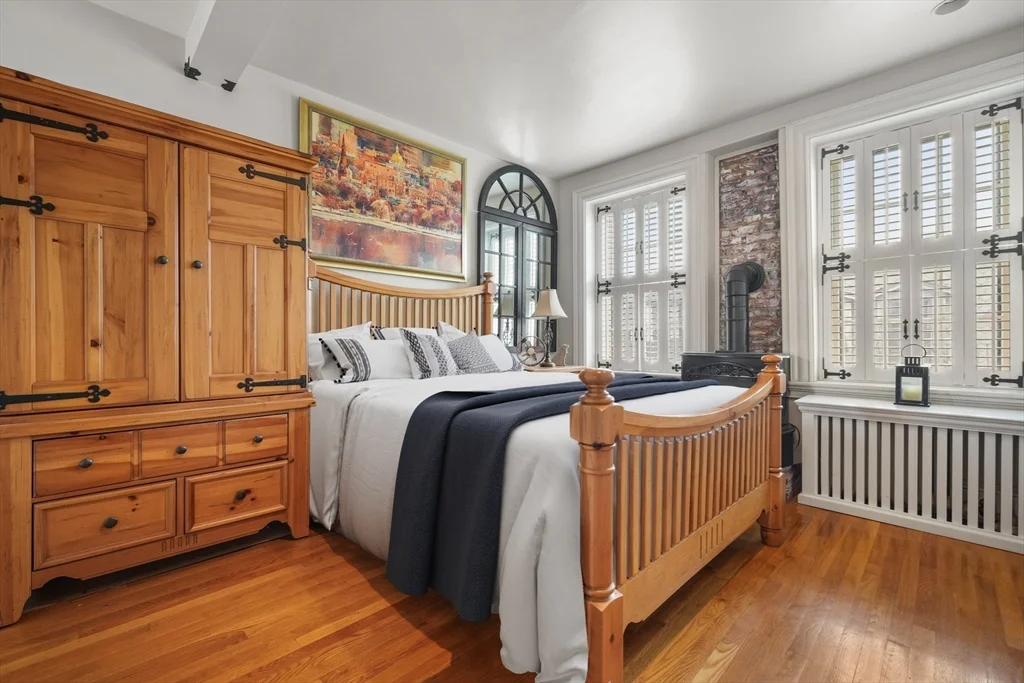 1 bed, 2 bath apartment for rent at 49 Grove St Unit PH, Beacon Hill — photo 8 of 23