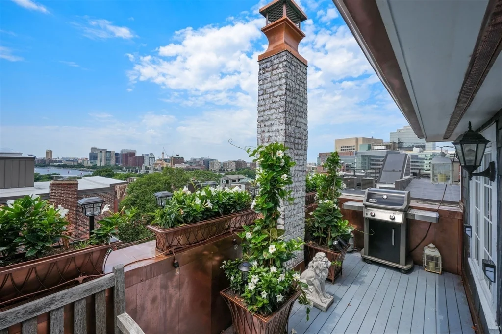 1 bed, 2 bath apartment for rent at 49 Grove St Unit PH, Beacon Hill — photo 15 of 23