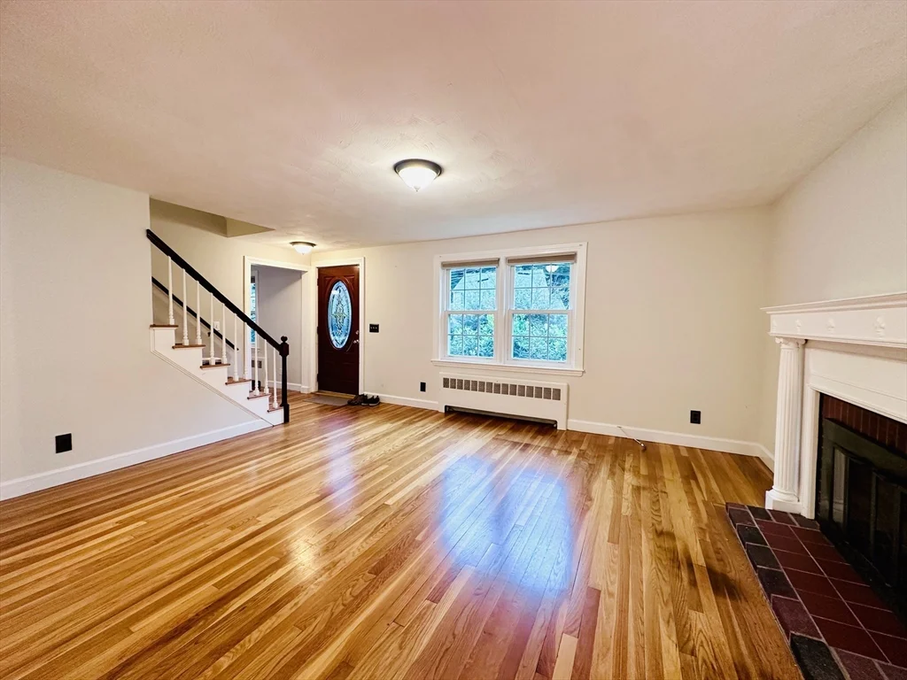 3 bed, 3 bath apartment for rent at 49 Hackensack Rd, Brookline — photo 6 of 27