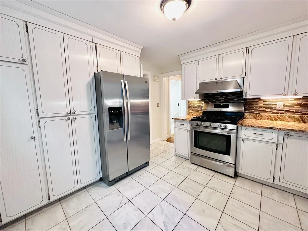 3 bed, 3 bath apartment for rent at 49 Hackensack Rd, Brookline — photo 10 of 27