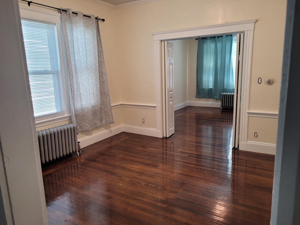 2 bed, 1 bath apartment for rent at 49 Hancock St Unit 2, Chelsea — photo 1 of 13