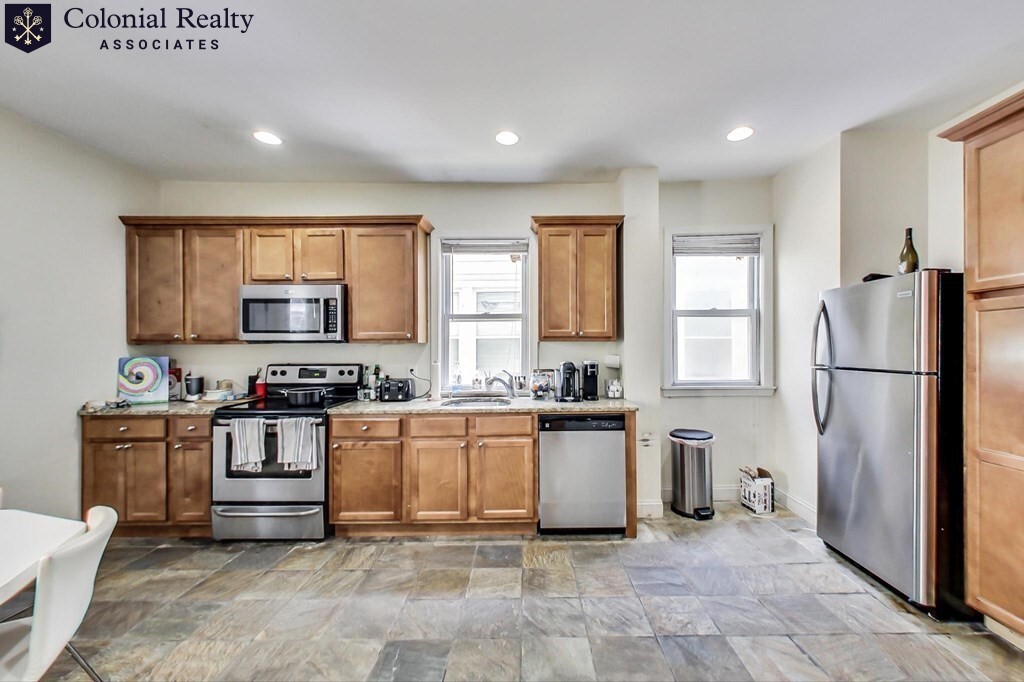 5 bed, 2 bath apartment for rent at 49 Hillside St Unit 47-2, Mission Hill — photo 30 of 36