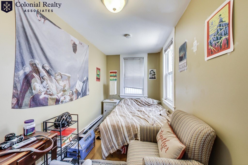 4 bed, 1 bath apartment for rent at 49 Hillside St Unit 47-3, Mission Hill — photo 12 of 36