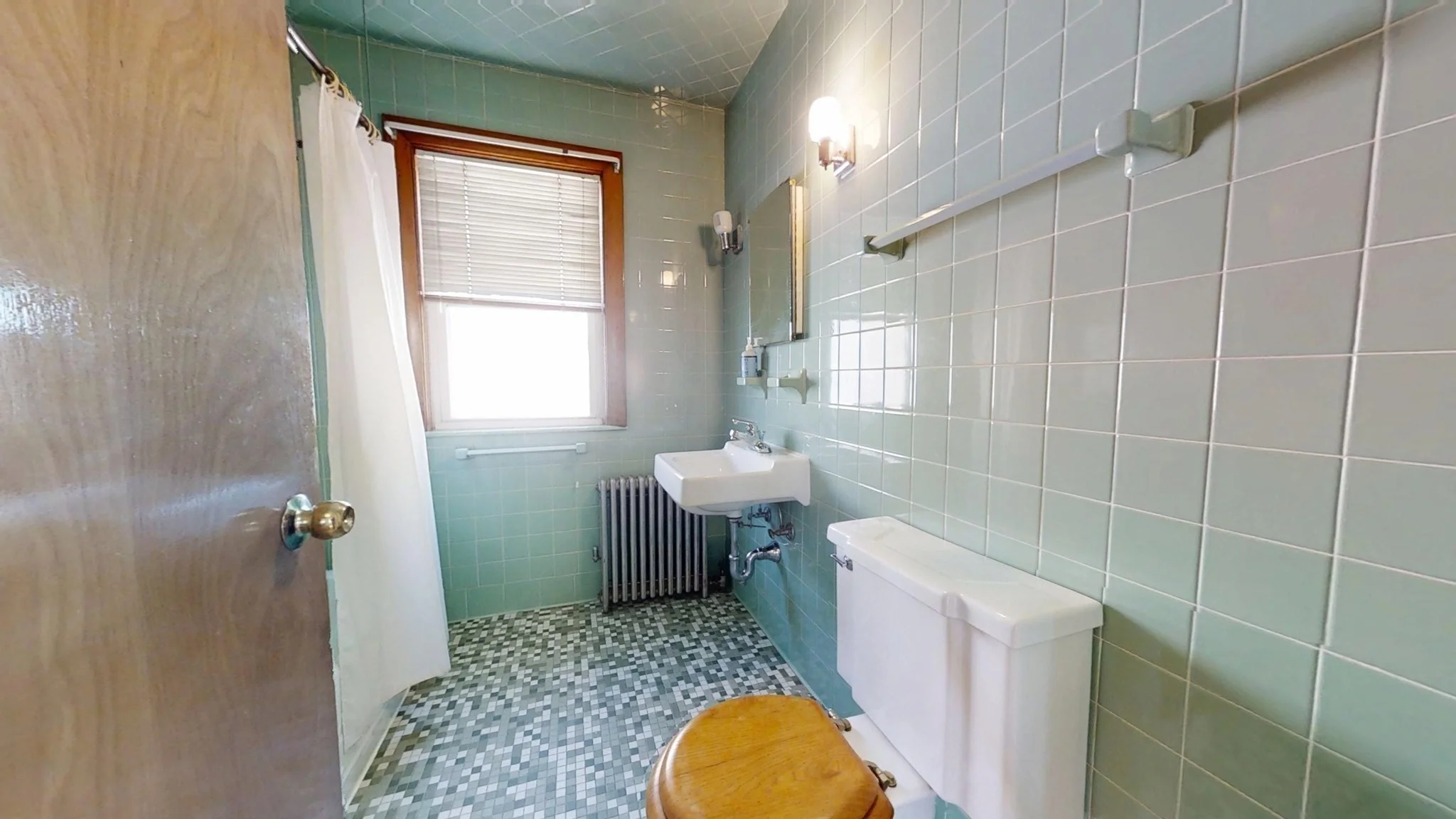 3 bed, 1 bath apartment for rent at 49 Hosmer St Unit 49, East Watertown — photo 11 of 13