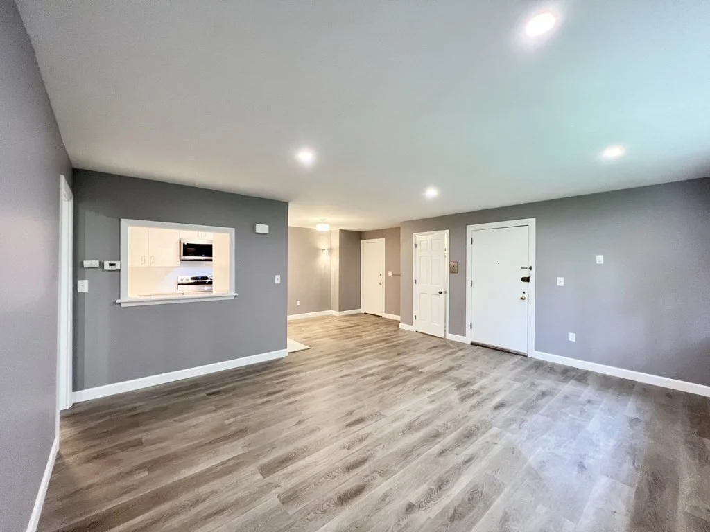 1 bed, 1 bath apartment for rent at 49 Jacqueline Rd Unit 12, Waltham — photo 1 of 24
