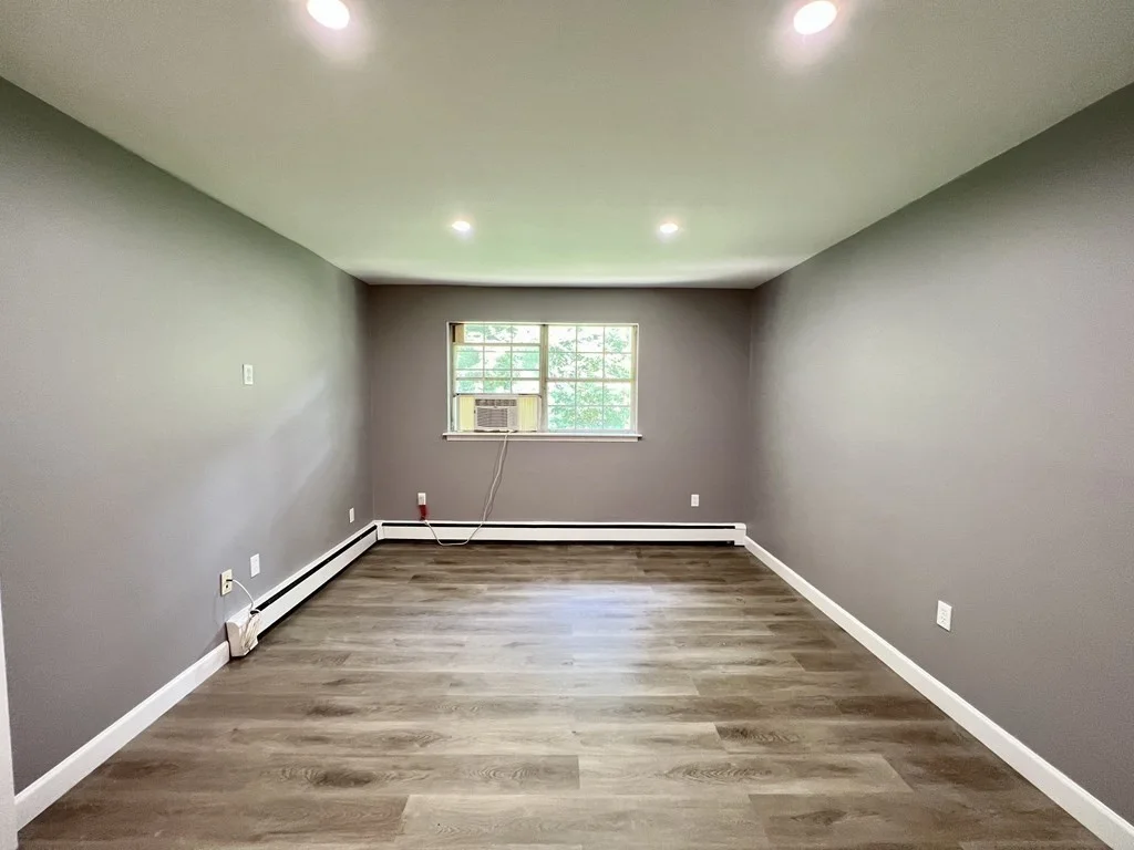 1 bed, 1 bath apartment for rent at 49 Jacqueline Rd Unit 12, Waltham — photo 13 of 24